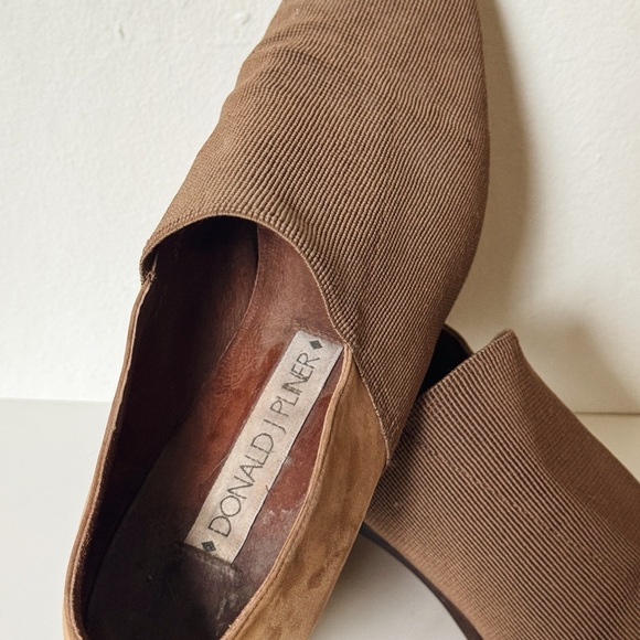 Donald J Pliner Leather Block Heel Loafers - Picture 2 of 9